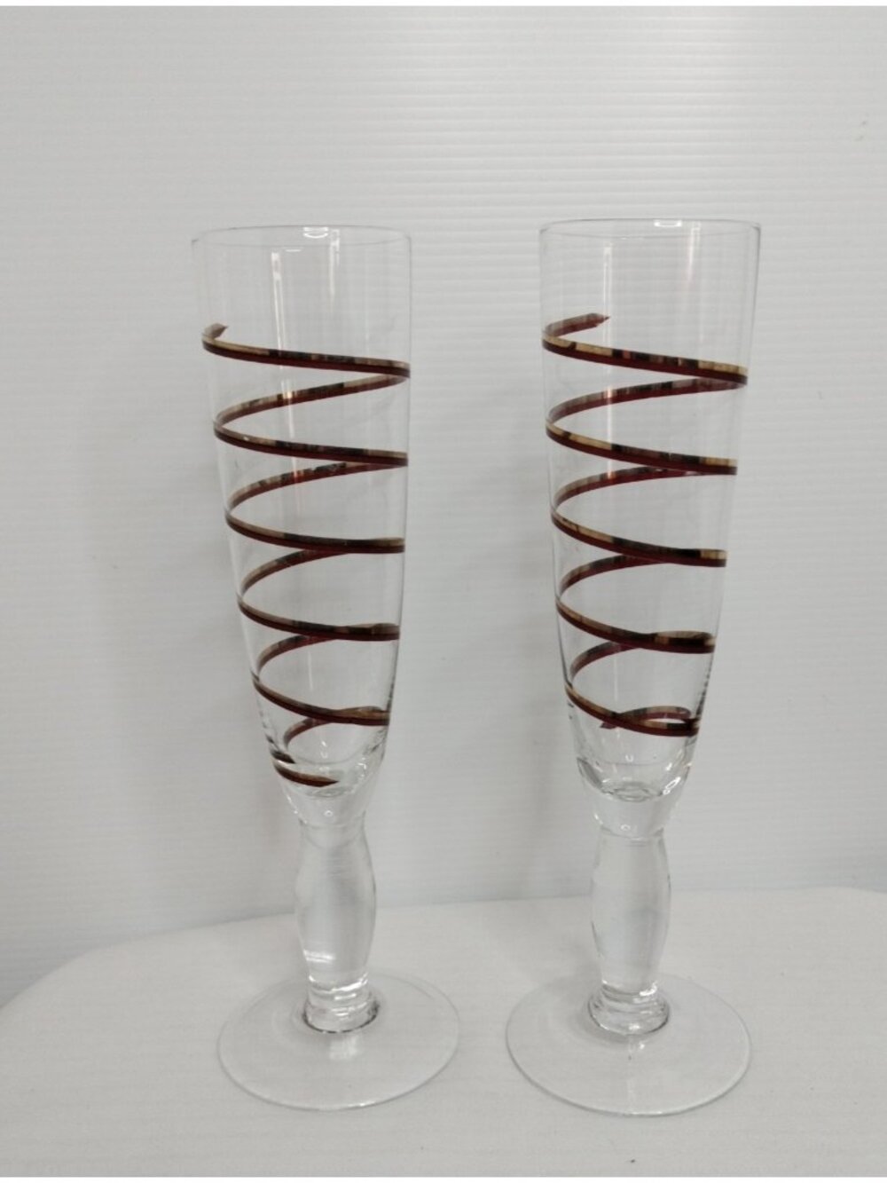 New Set Of 2 Pier 1 Swirling Blown Glass Champagne Flutes Balloon Stem